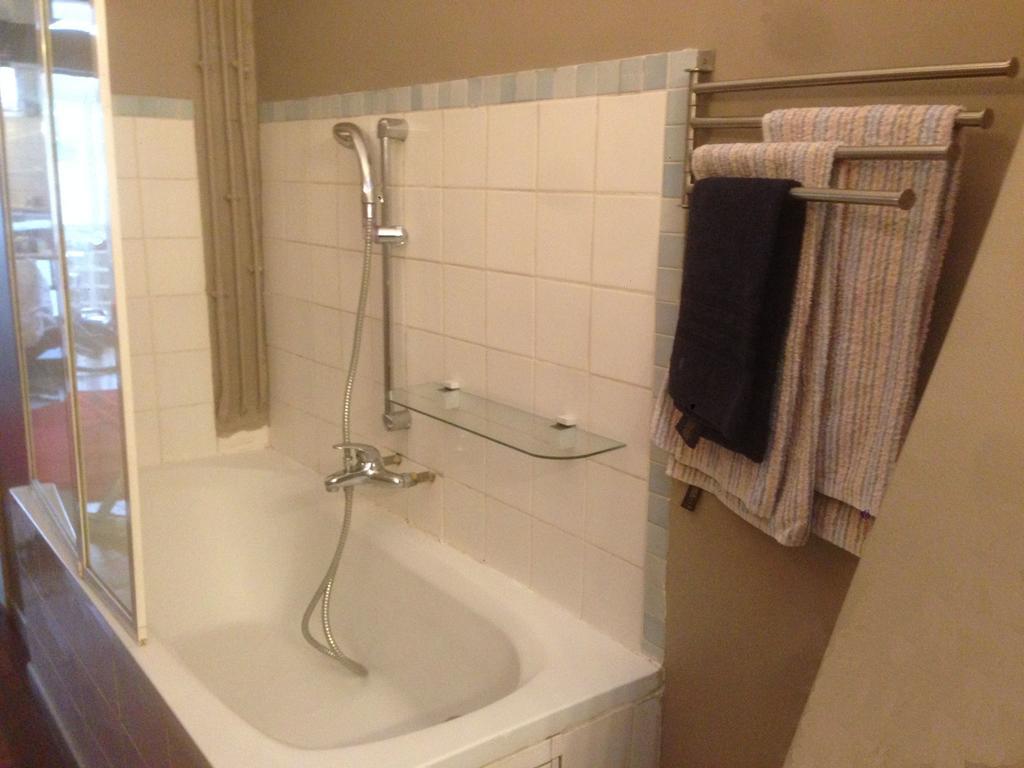 Appartement 2 Pieces Proche Du Sacre Coeur Paris Ruang foto