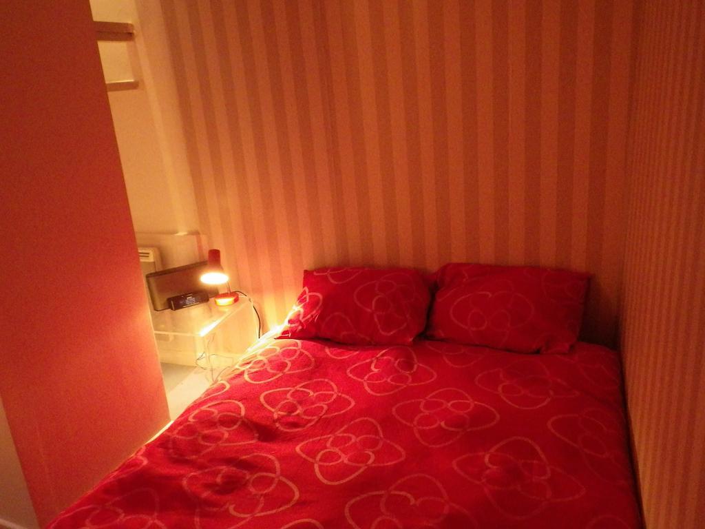 Appartement 2 Pieces Proche Du Sacre Coeur Paris Bagian luar foto